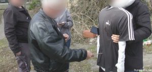 Beismerte a rendőröknek, hogy leszúrta