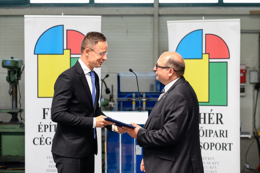 169 milliárd forint kormányzati támogatást jelentettek be Székesfehérváron