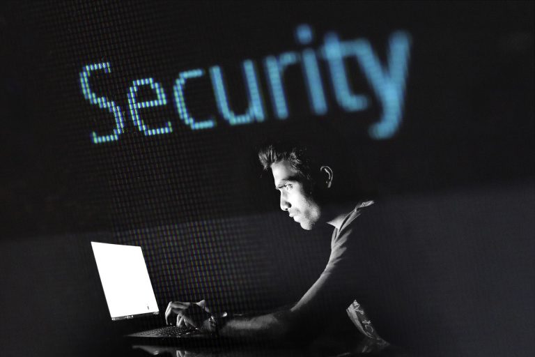 Prevencióval készültek a biztonságos internet napján