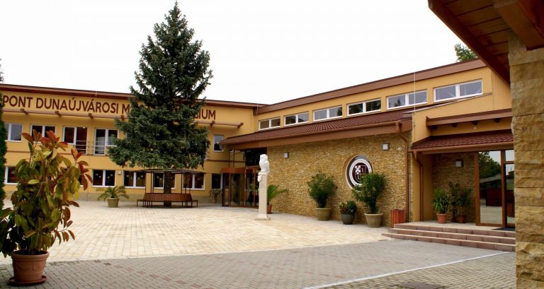 Rajzpályázat fődíját nyerte el a Pannon diákja