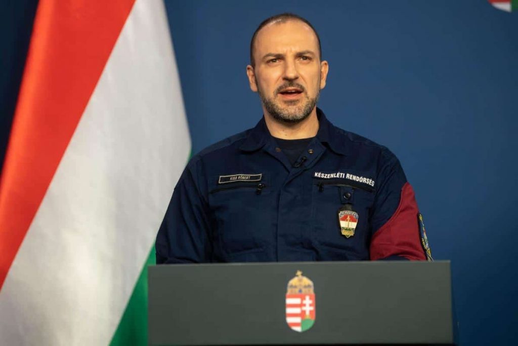 Operatív törzs: megjelent a karácsonyi időszakra vonatkozó kormányrendelet