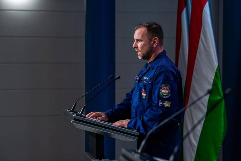 A rendőrség határozottabban lép fel a védelmi szabályok megsértői ellen