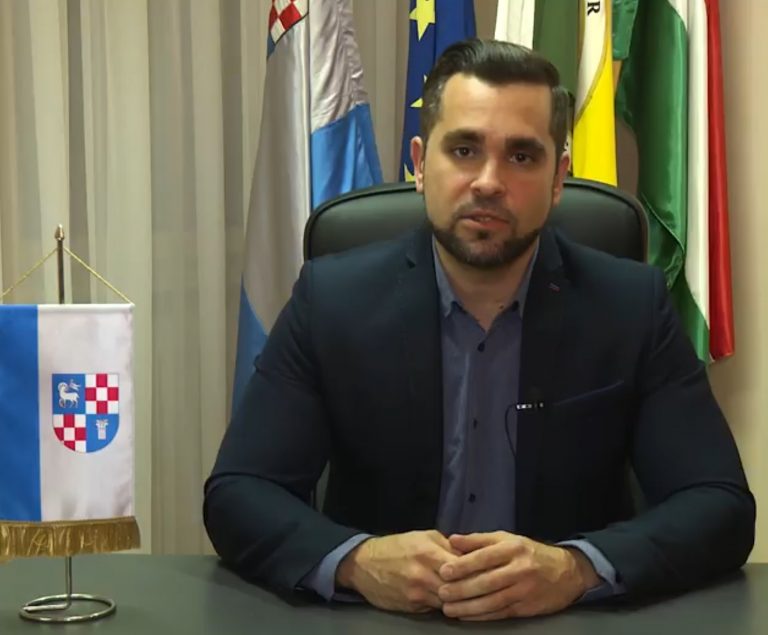 Cserna: Pintér Tamás bizonyítson vagy mondjon le
