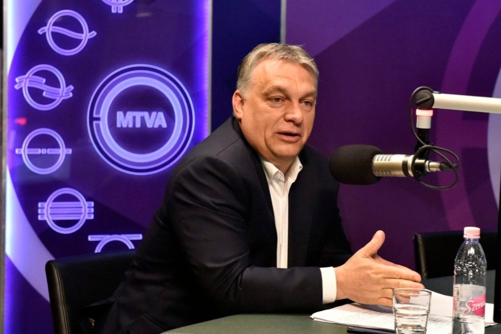 Orbán: 2022-től jövedelemadó-mentességet kapnak a 25 év alattiak