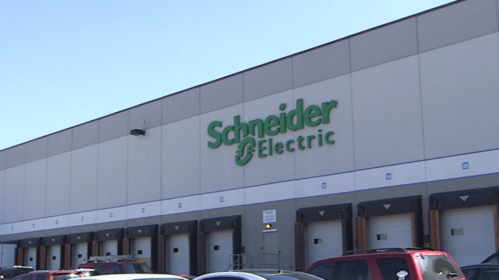 Bővíti Magyarországi gyárait a Schneider Electric