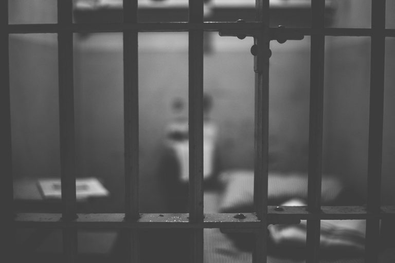 Büntetés-végrehajtás: 2445 fogvatartott élhet szavazati jogával a rácsok mögül