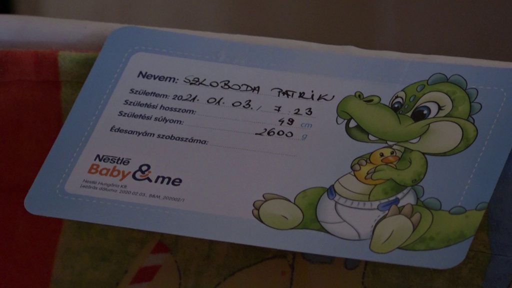 Patrik 2021 első babája Dunaújvárosban