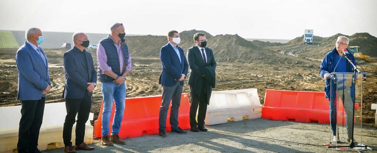 Megkezdődött az M6-os autópálya befejező szakaszának építése