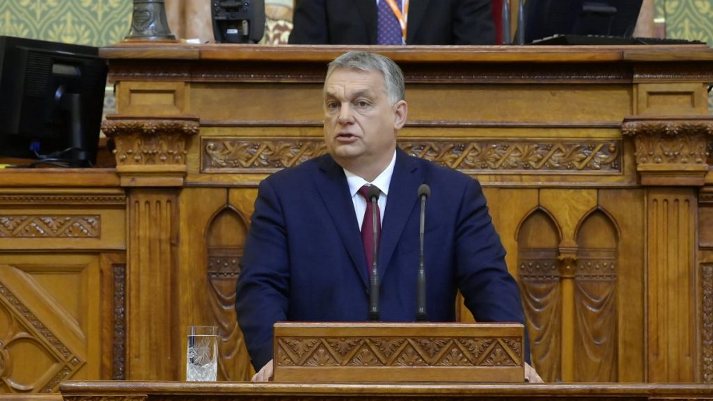 Orbán: május végéig 3,5 millióval több embert tudnak beoltani az országban, mint egy hasonló méretű EU-s államban