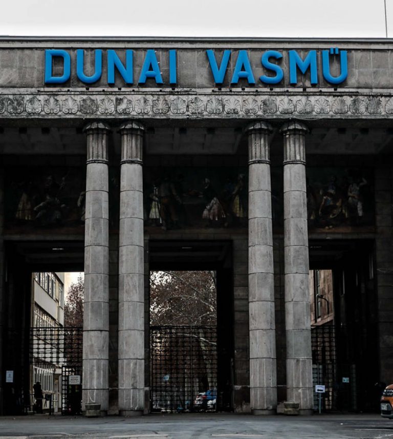 821 millió forintot biztosít a kormány a Dunai Vasmű területén a környezetkárosodás megelőzésére