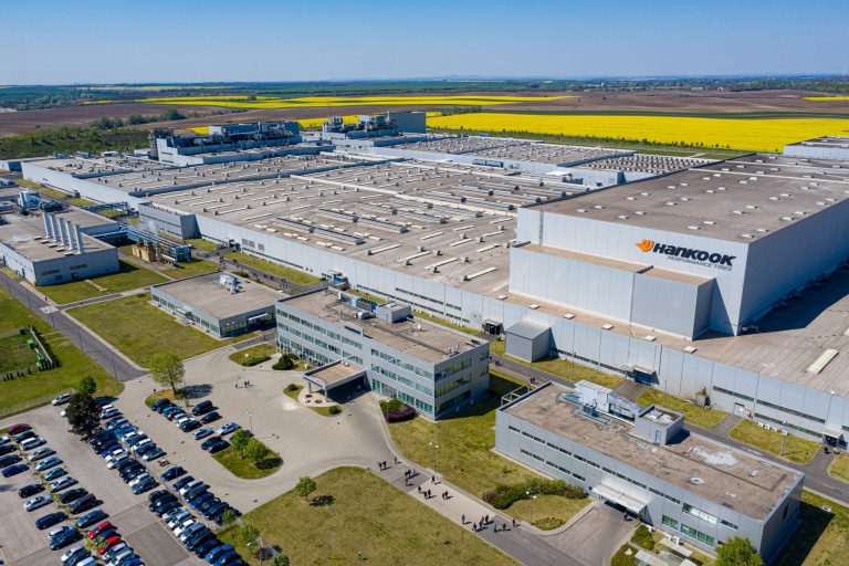 Hankook: támogatás oktatásra, egészségügyre, sportra, közösségekre