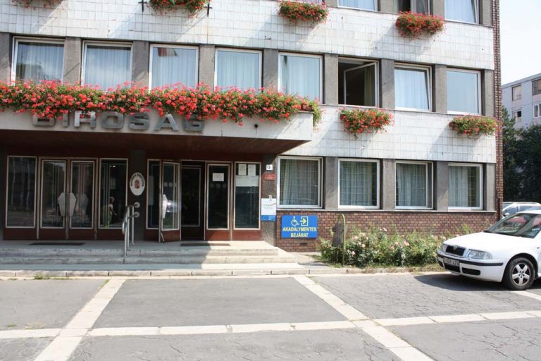 A Törvényszék sem a DVG-nek, sem a DVCSH-nak nem fizet a fűtésért (frissítve)