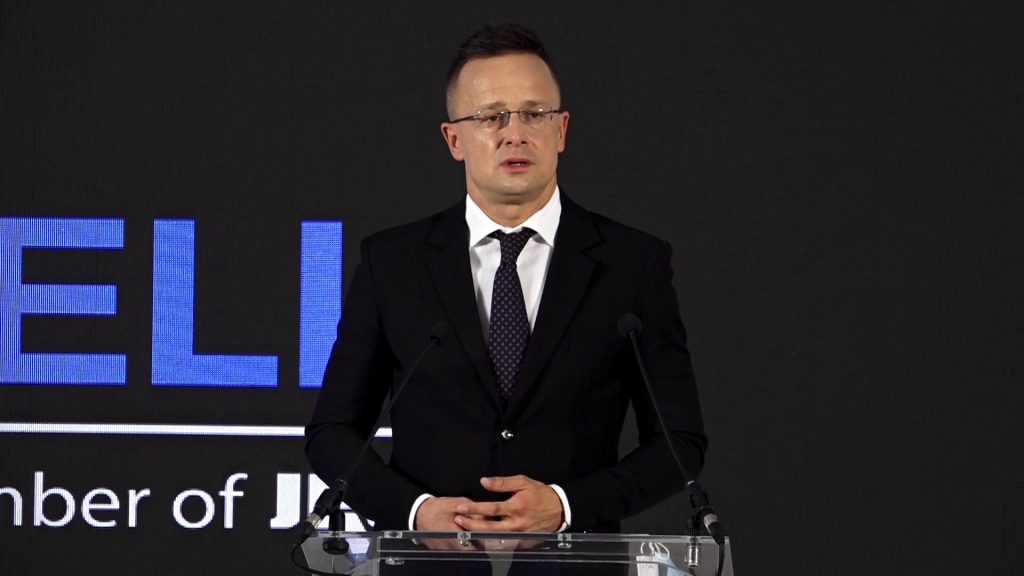Jelentős beruházás kormányzati támogatással Dunaújvárosban