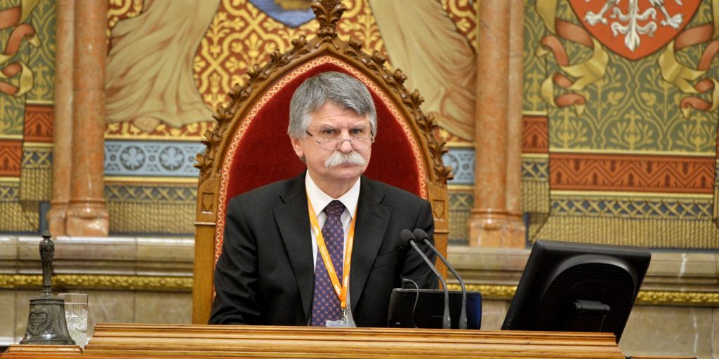 Kövér: a parlamentáris normák lepusztulásával kell szembesülnünk