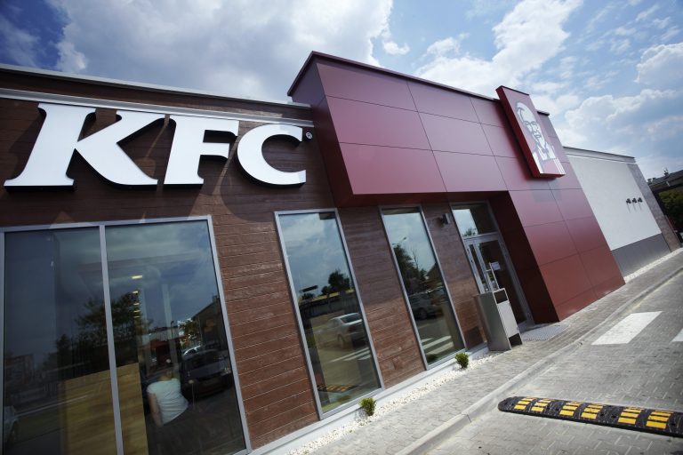 Dunaújvárosban nyit a KFC