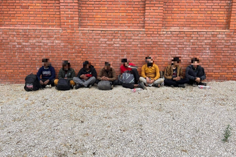 Migránsok a kamion rakterében