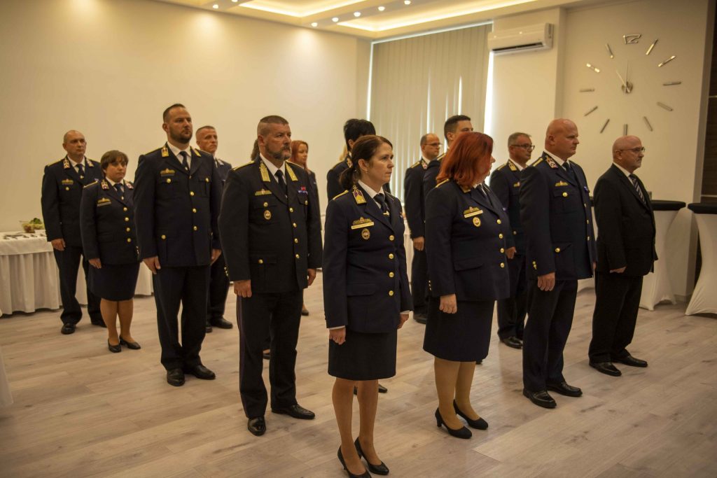 Díjazták a kiváló bv-s dolgozókat