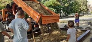 Tovább szépítették az iskolaudvart a móriczosok