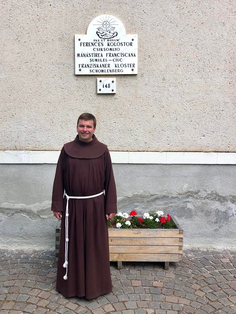 „Merjétek megélni a hivatásotokat!”