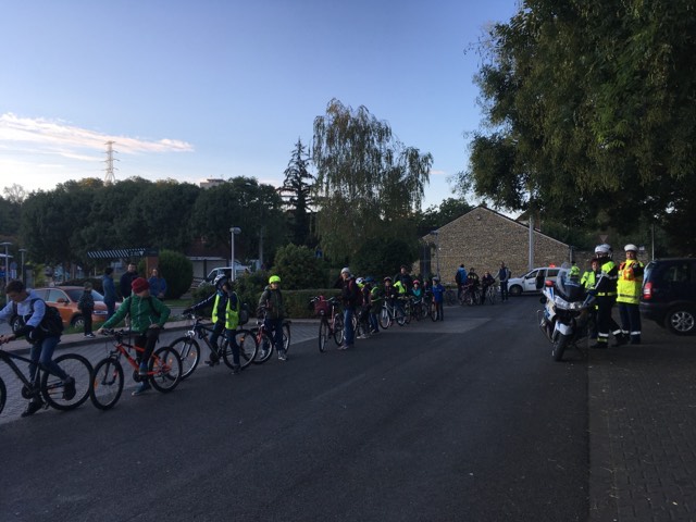 Bicibusz- avagy bringával a suliba
