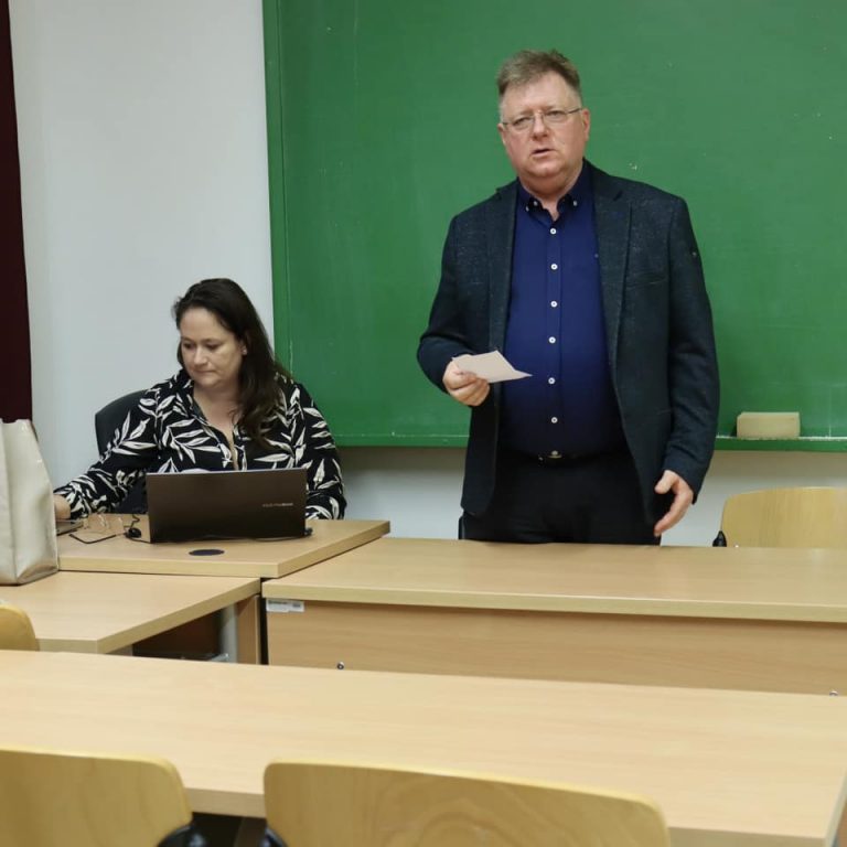 Támogatásra pályázhatnak civil szervezetek