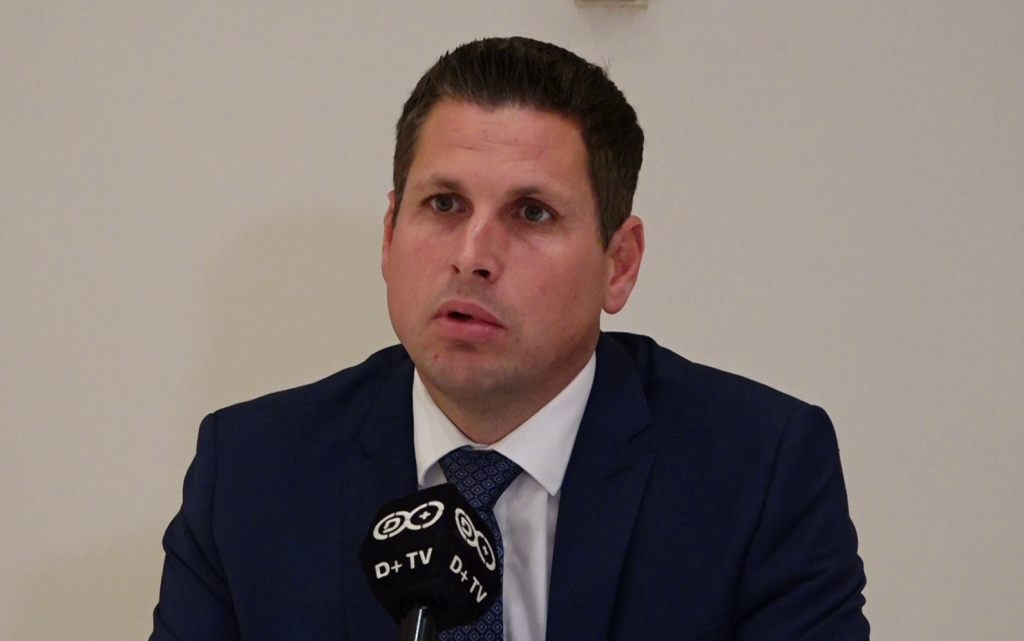 Már csak Dunaújváros önkormányzata nem csatlakozott az uniós szankciós politika elleni közös kezdeményezéshez
