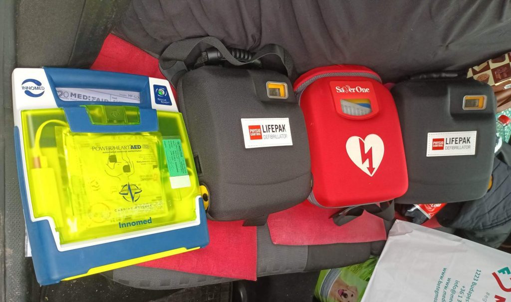 Felülvizsgálták és hitelesítették a defibrillátorokat