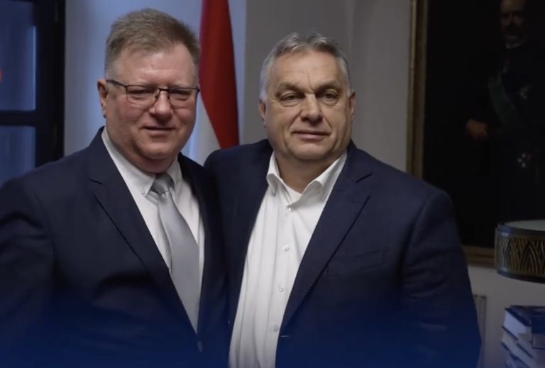Orbán Viktor: A kormány kifizeti a Dunaferr dolgozóinak bérét