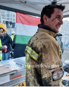 Dunaújvárosi tűzoltó is részt vett a törökországi mentésben