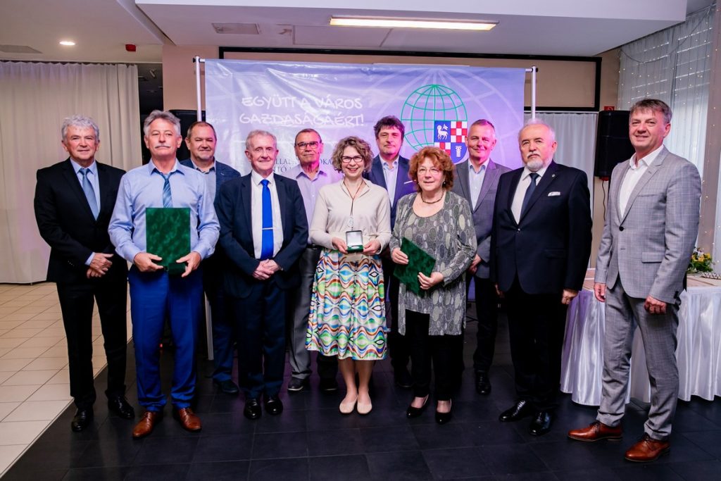 Átadták az Év Dunaújvárosi Vállalkozása Díjakat