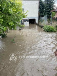 Sok helyen okozott fennakadást a heves felhőszakadás kedden