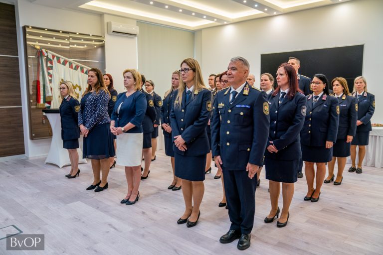 Díjat kapott a pálhalmai bv. intézet vezető reintegrációs tisztje
