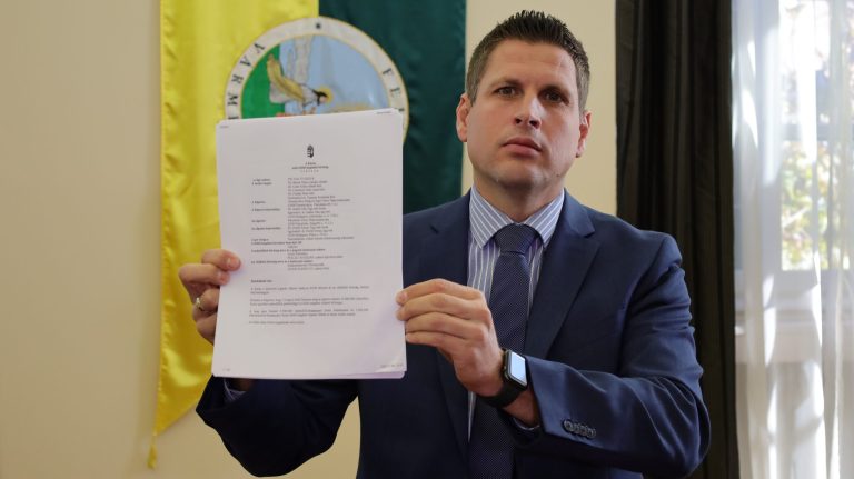 Feleslegesen szórták el a dunaújvárosi emberek pénzét