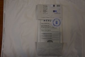 Orrba vágta édesanyját a pénz miatt