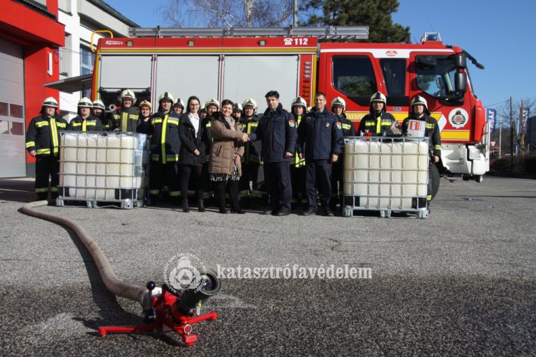 Új eszközök a székesfehérvári tűzoltóságon
