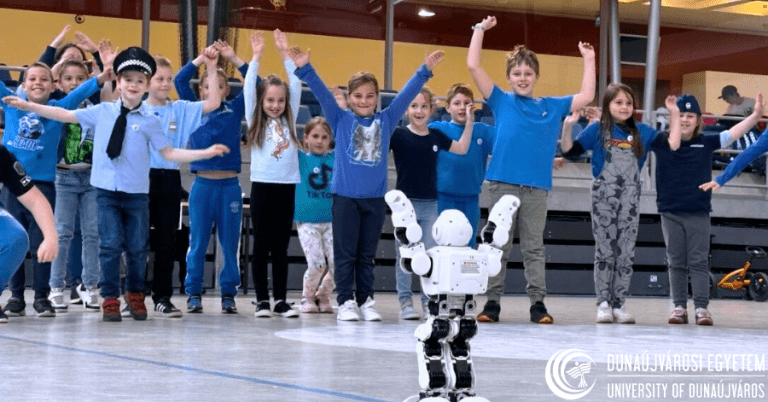 Pindúr Pandúrok az egyetemen
