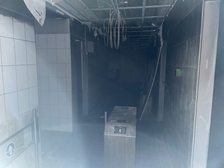 Kigyulladt a dunaújvárosi uszoda szaunája