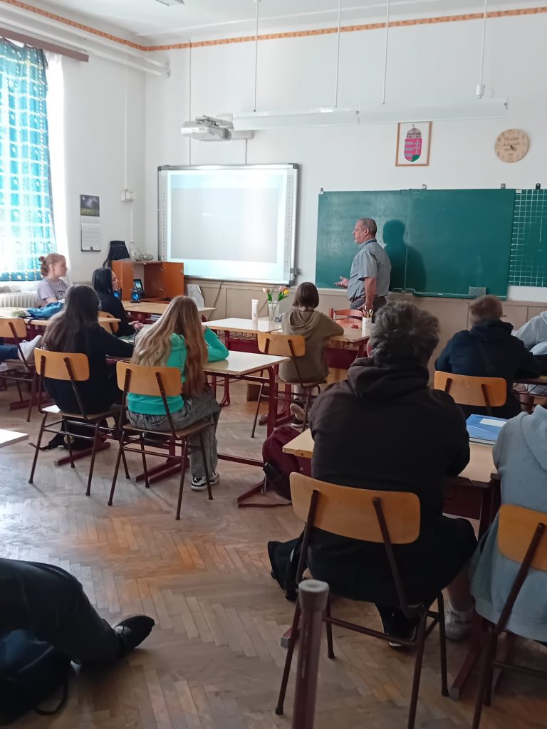 Nagy hangsúlyt fektet a rendőrség a kiberbiztonságra és a lakossági prevencióra