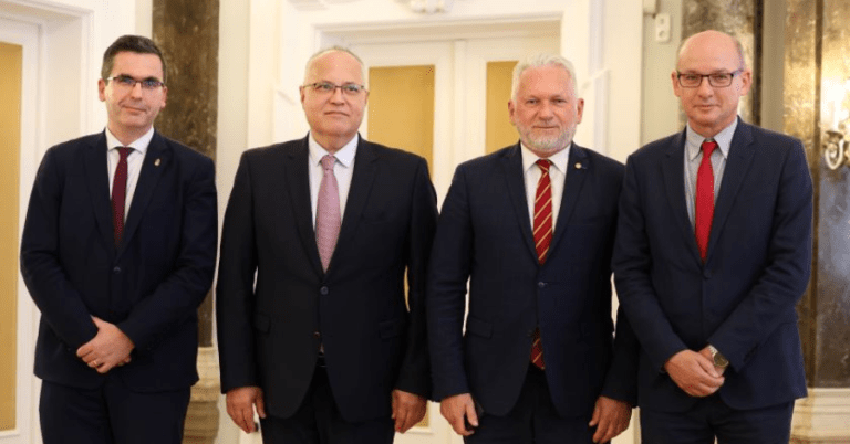 A Magyar Rektori Konferencia alelnökének választották dr. András Istvánt