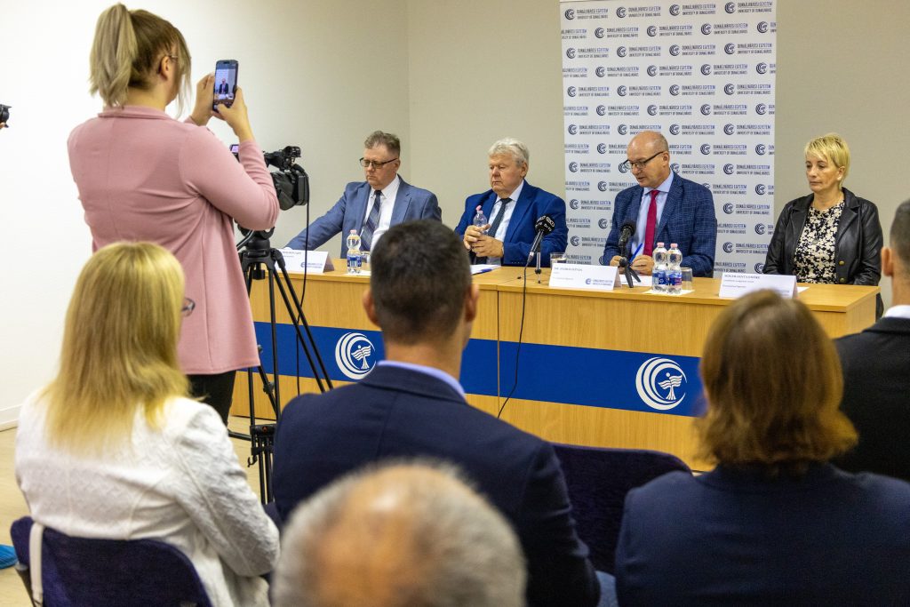 Birtokba vették új otthonukat a DUE fiókák