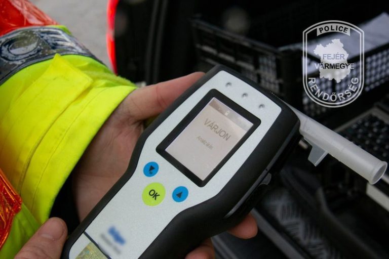 Tizenöt motorossal szemben intézkedtek a rendőrök