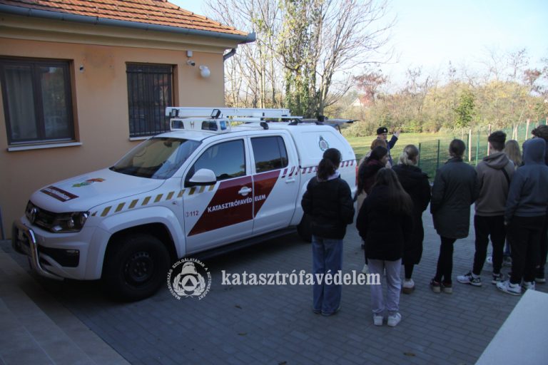 Külső védelmi terv komplex gyakorlatát tartották Rácalmáson
