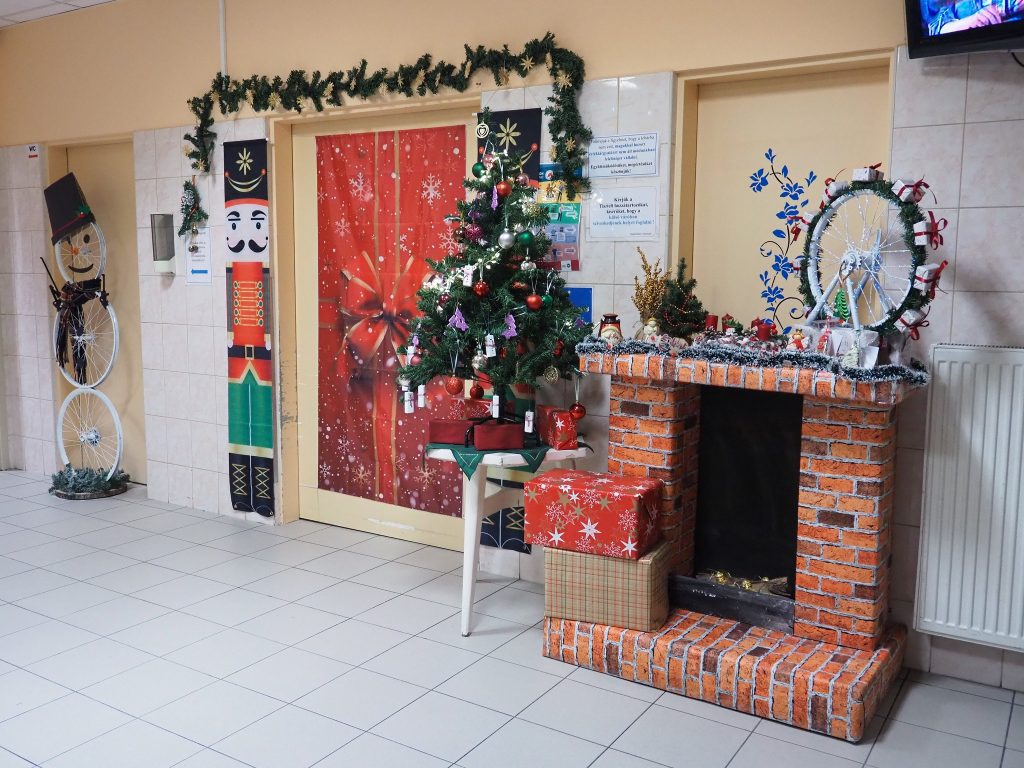 Osztálydíszítő versenyen dekorált a kórházi kollektíva