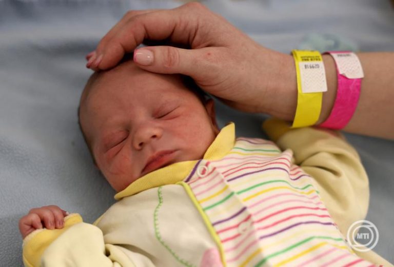 Szülésfelkészítő foglalkozás indul májusban