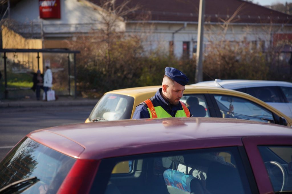 Két nap alatt három rolleres fiatalember okozott balesetet