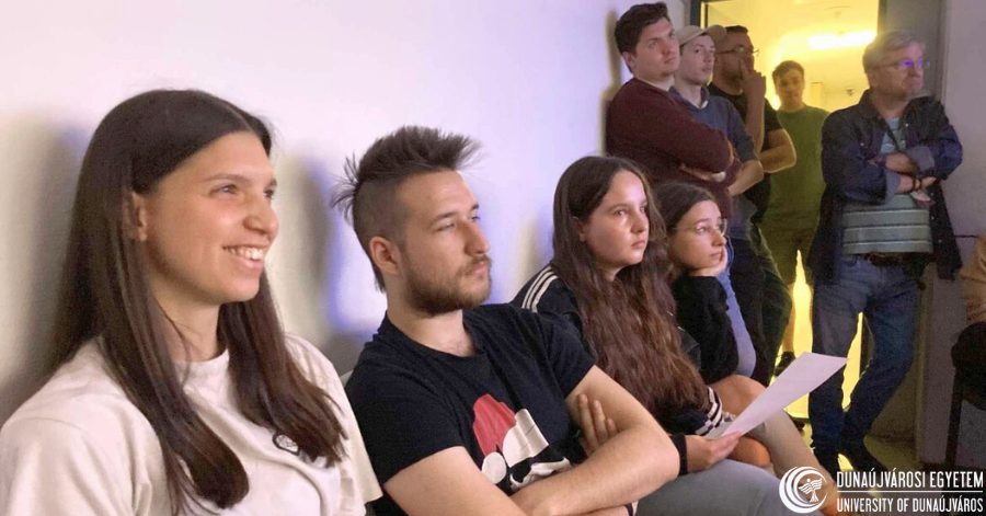 híradós