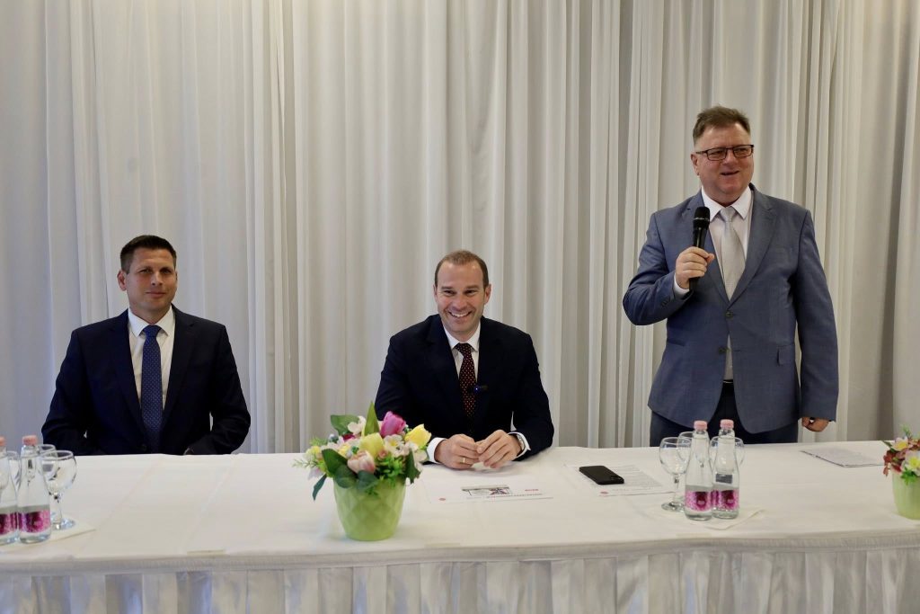 Mészáros Lajos: Nekünk a magyar emberek érdekei az elsők!