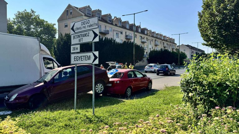 Baleset a Szórádon: egy másik kocsin landolt az autós – FRISSÍTVE