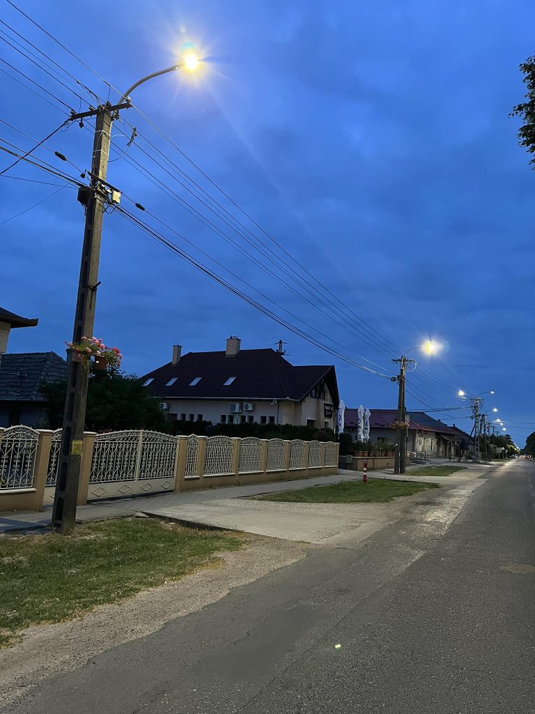 újabb