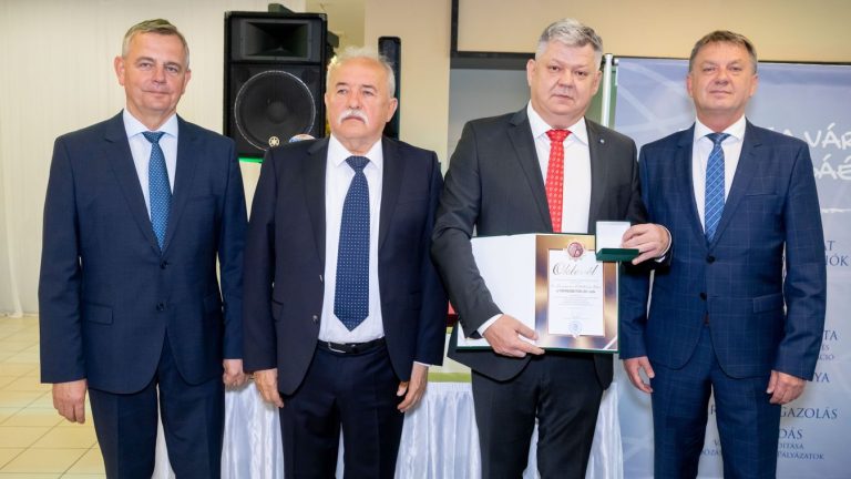 Vass Zoltánt választották a dunaújvárosi iparkamara új elnökévé